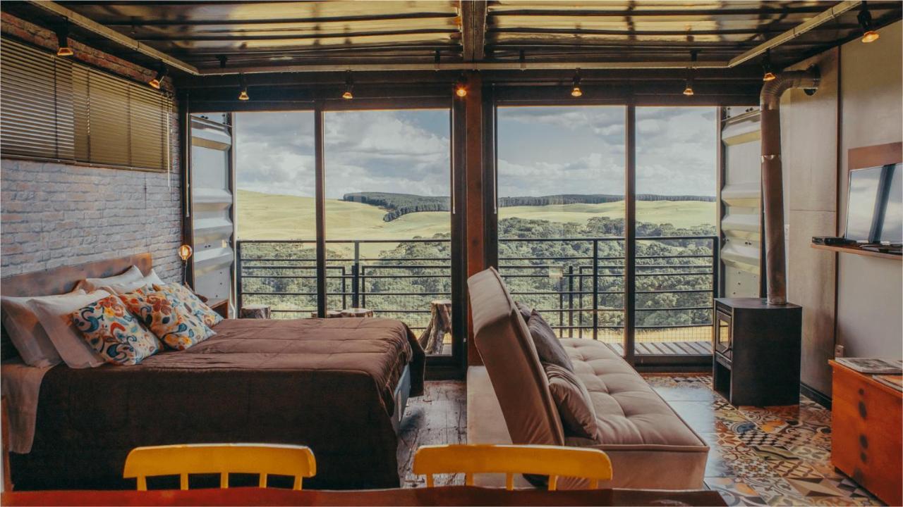 Cambara Container Hotel Exterior photo